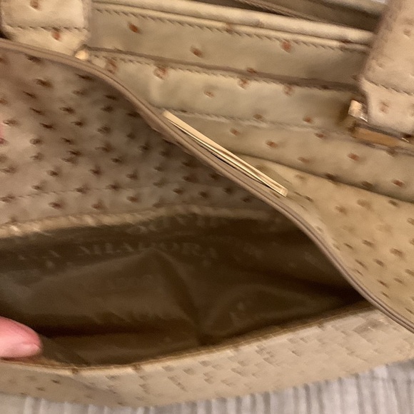Miadora Faux Ostrich Handbag - Picture 14 of 16